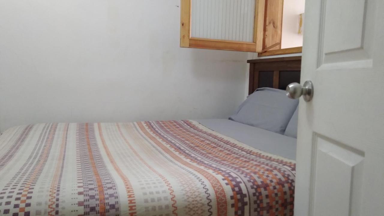 Cumming 129 Pensión Valparaíso